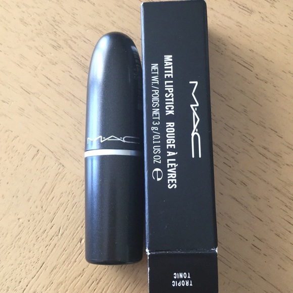 MAC Matte Lipstick - Picture 4 of 5